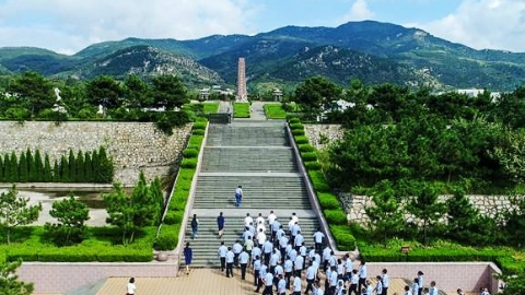 鲁苏皖基地:大青山胜利突围纪念碑